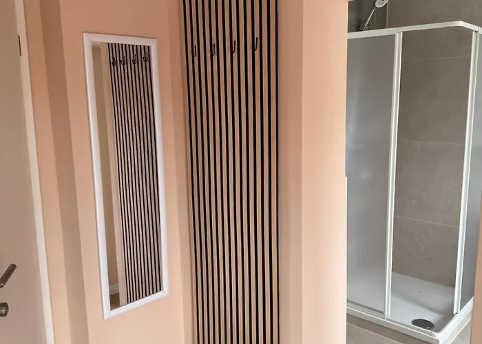 2a - Gemuetliche Mit Kuechenzeile, Bad Und Balkon *