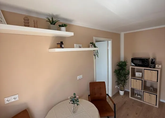 2a - Gemuetliche Mit Kuechenzeile, Bad Und Balkon * Salzgitter